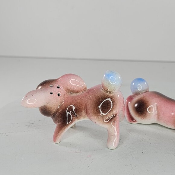 Vintage Pink Bunny Rabbit Salt Pepper Shaker Set Figurines Ceramic Japan *Repair - Picture 10 of 12